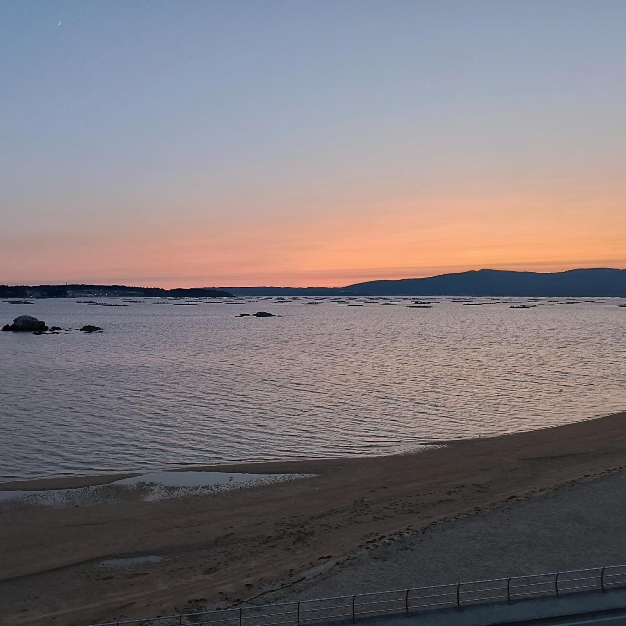 Apartmán Mirador Mar De Castelao, 1ª Linea De Playa Urbana Villanueva De Arosa Exteriér fotografie