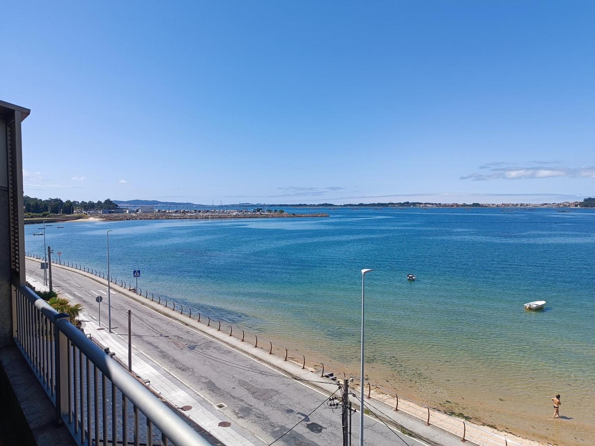 Apartmán Mirador Mar De Castelao, 1ª Linea De Playa Urbana Villanueva De Arosa Exteriér fotografie