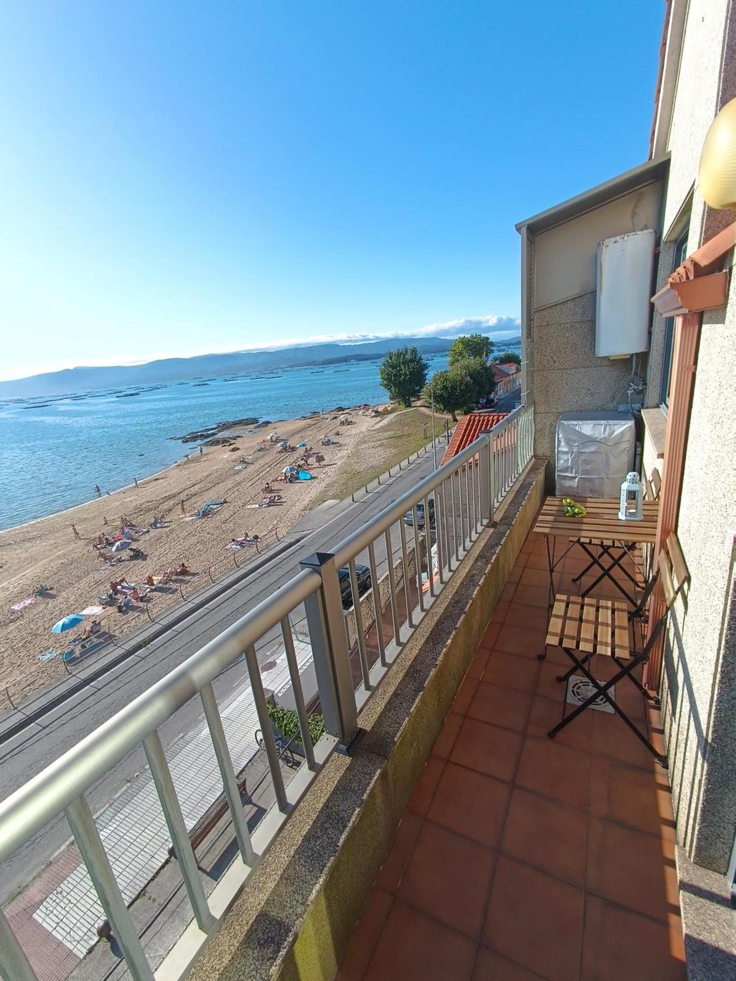 Apartmán Mirador Mar De Castelao, 1ª Linea De Playa Urbana Villanueva De Arosa Exteriér fotografie